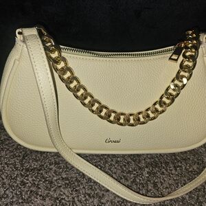Cream Shoulder Bag with Gold Chain